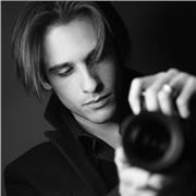 Sei alla ricerca di un insegnante di fotografia, videomaking o di cinema? Non esitare a contattarmi!